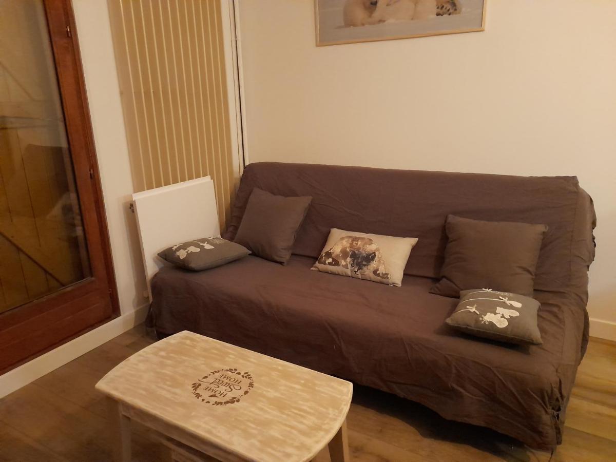 Studio 4 Couchages Apartment Орон Екстериор снимка